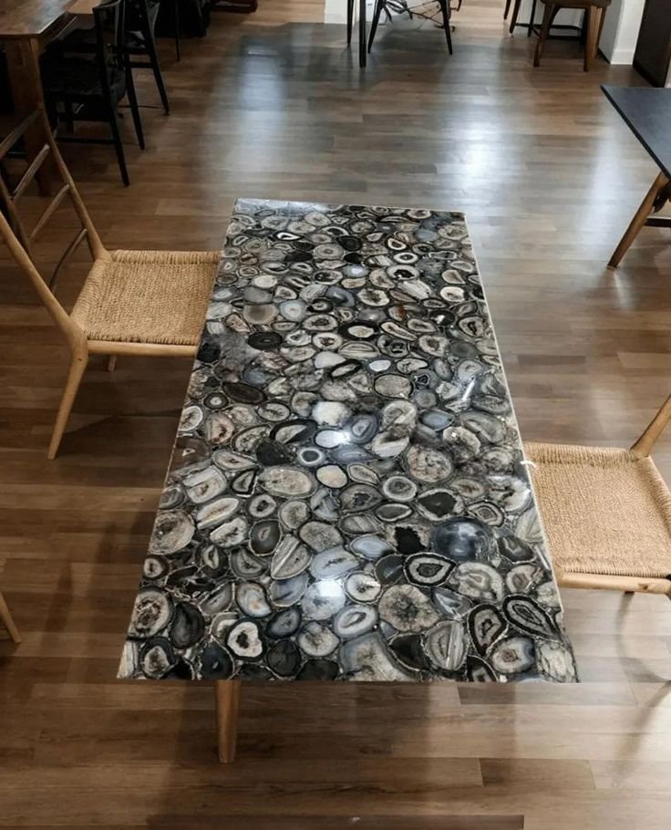 Crystal Furniture Crafted from Semi-Precious Stones - Image 4